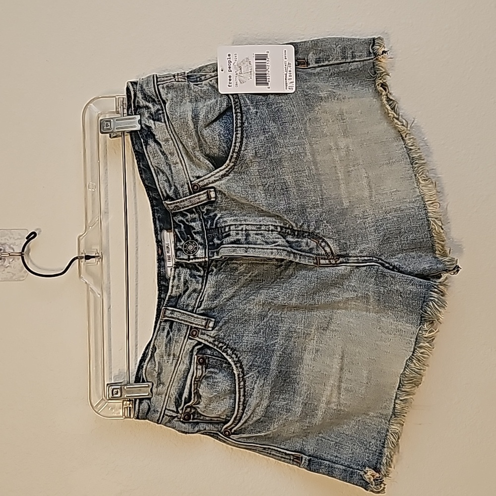 Free People Uptown Denim Shorts Size 29